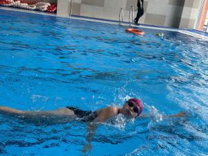 Children's swimming competition results